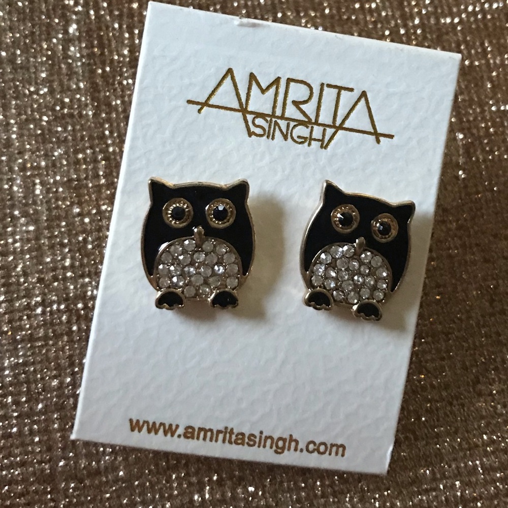 Amrita Singh | Cute Austrian Crystal Owl Stud Earrings 🦉